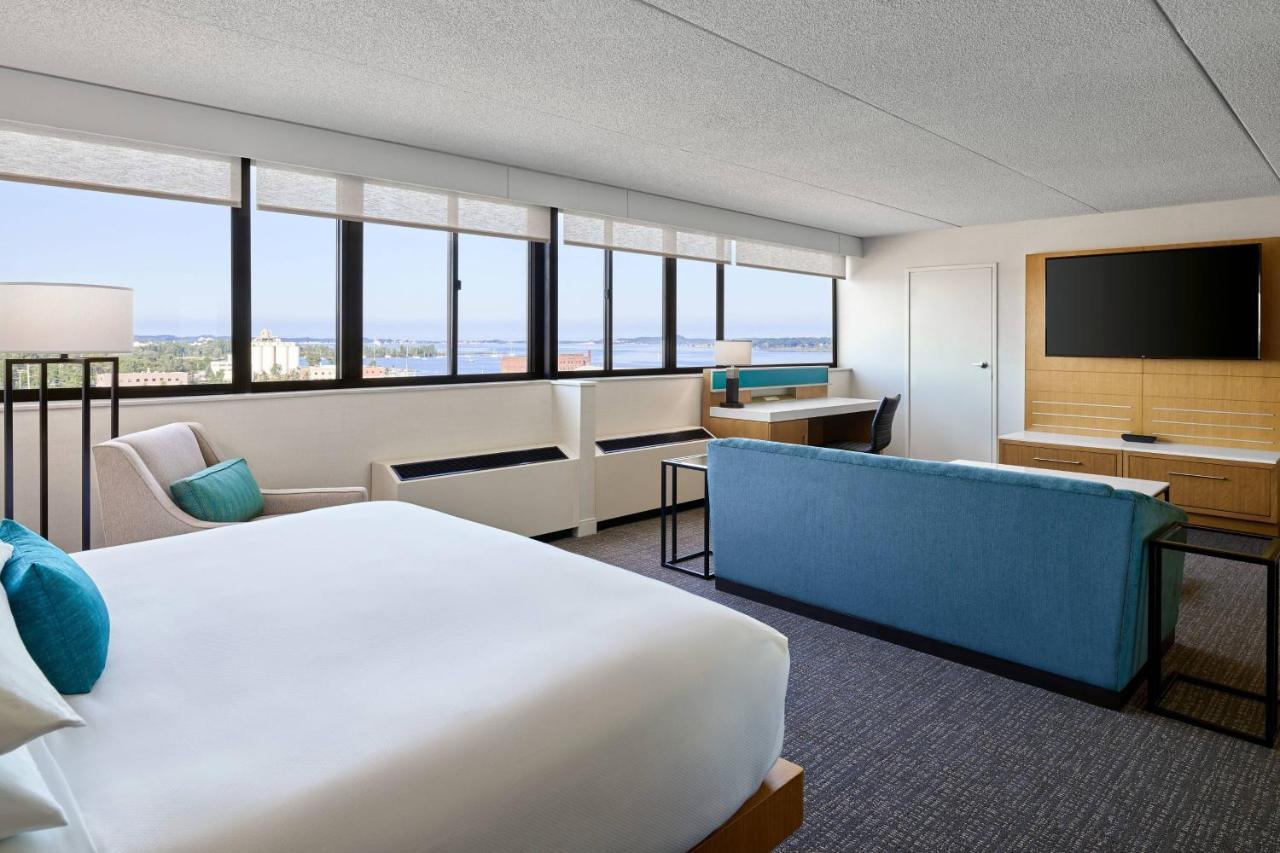 Delta Hotels By Marriott Muskegon Convention Center Εξωτερικό φωτογραφία
