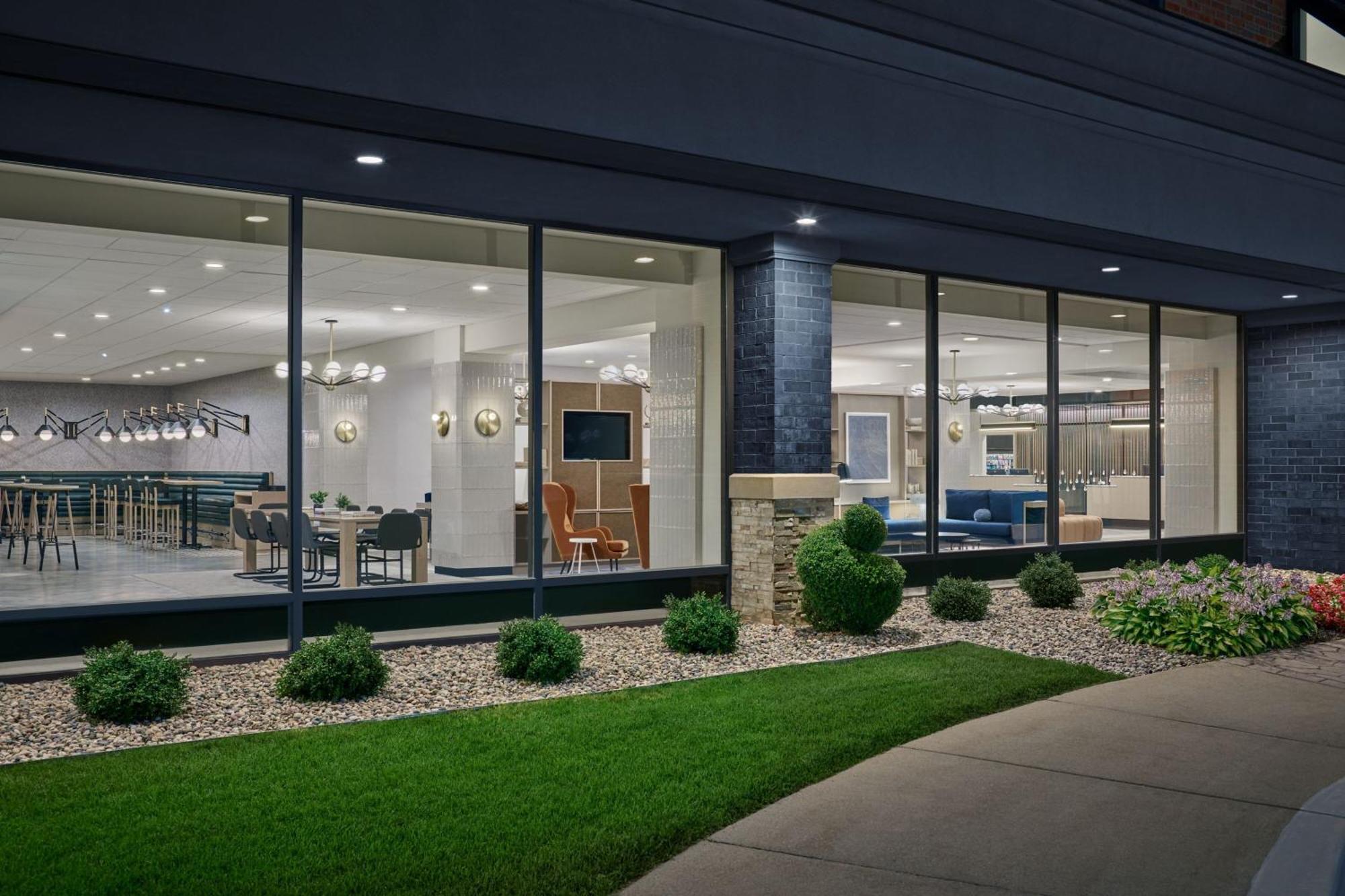 Delta Hotels By Marriott Muskegon Convention Center Εξωτερικό φωτογραφία