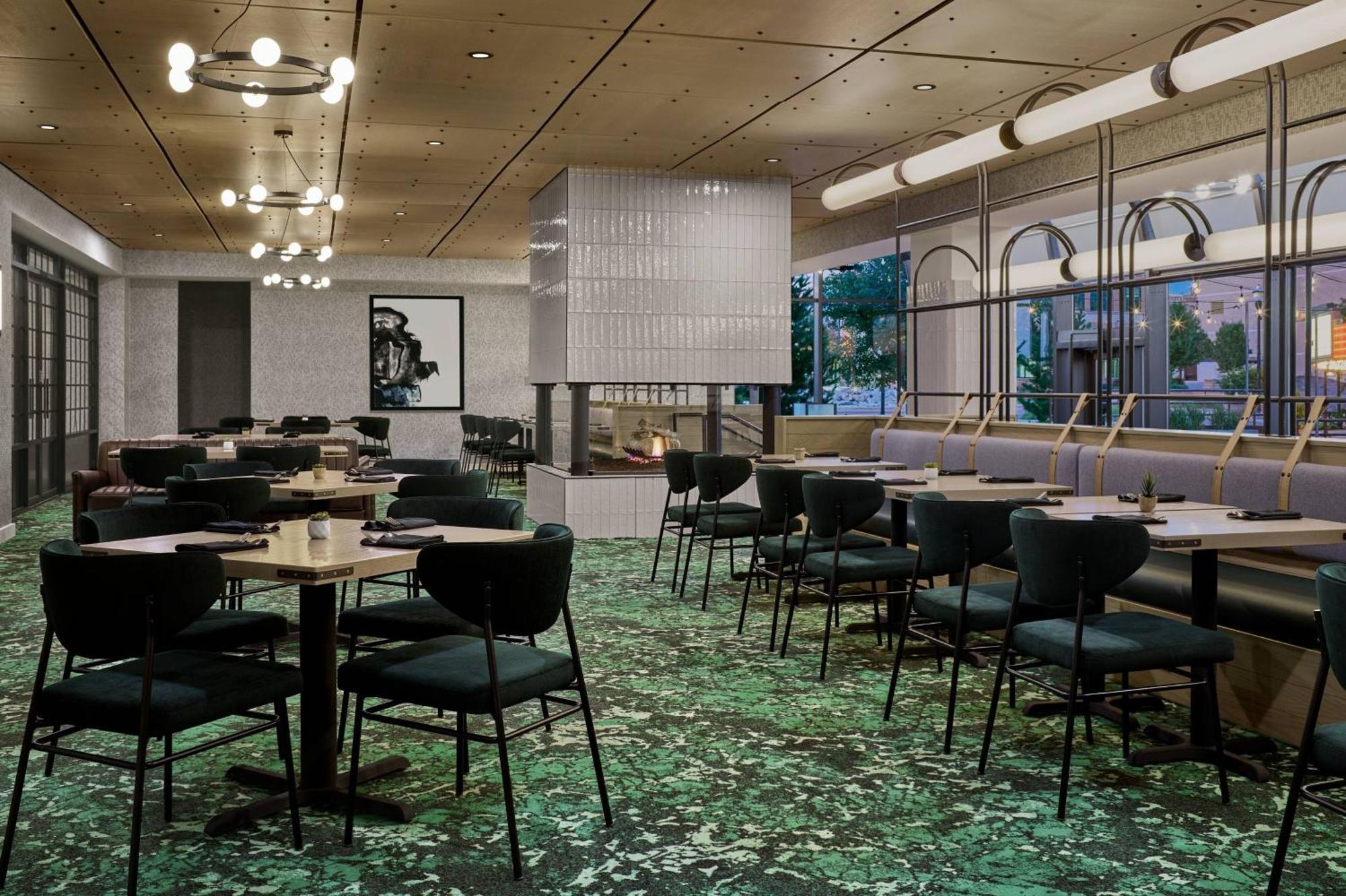 Delta Hotels By Marriott Muskegon Convention Center Εξωτερικό φωτογραφία