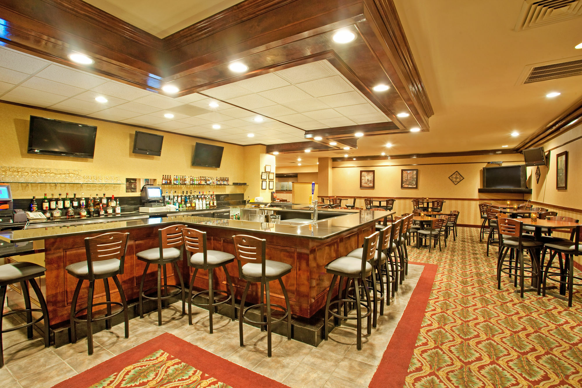 Delta Hotels By Marriott Muskegon Convention Center Εξωτερικό φωτογραφία